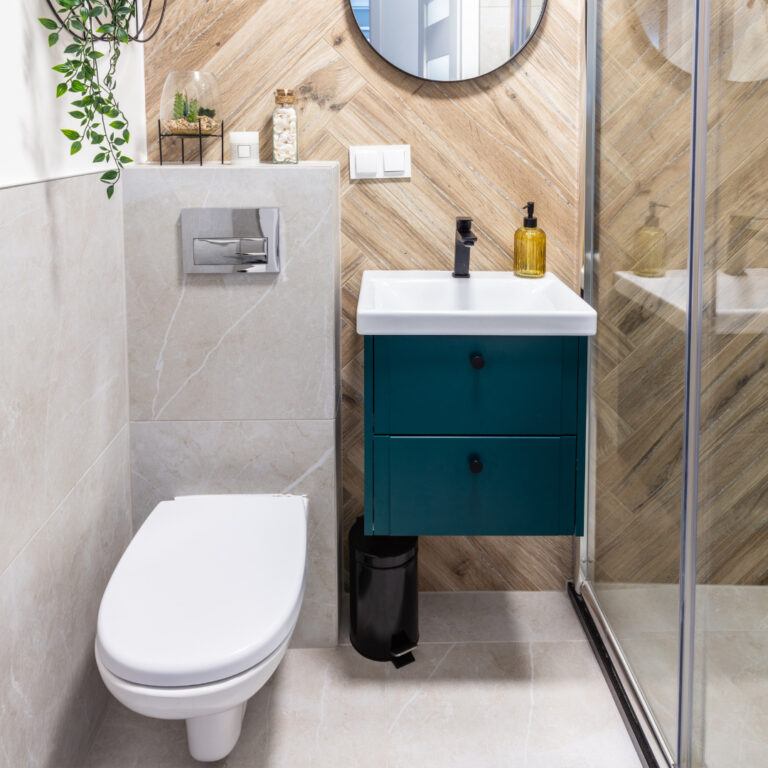 Discover smart storage ideas for small bathrooms. Maximize space and style with floating shelves, over-the-toilet storage, and more.